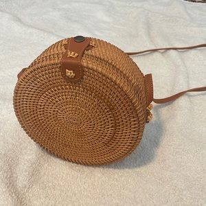 Rattan circle purse
